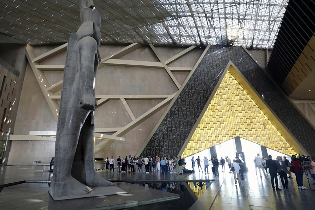 Day Trip to the Grand Egyptian Museum from Sharm El Sheikh By Bus